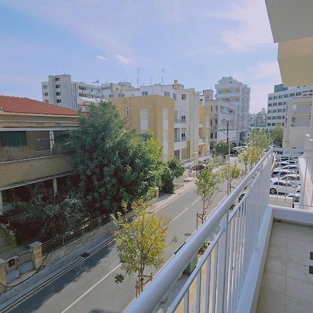 Stay Cosmo City Suites Nicosia Exteriör bild
