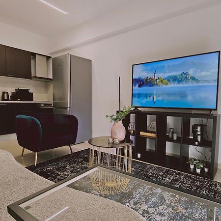 Stay Cosmo City Suites Nicosia Exteriör bild