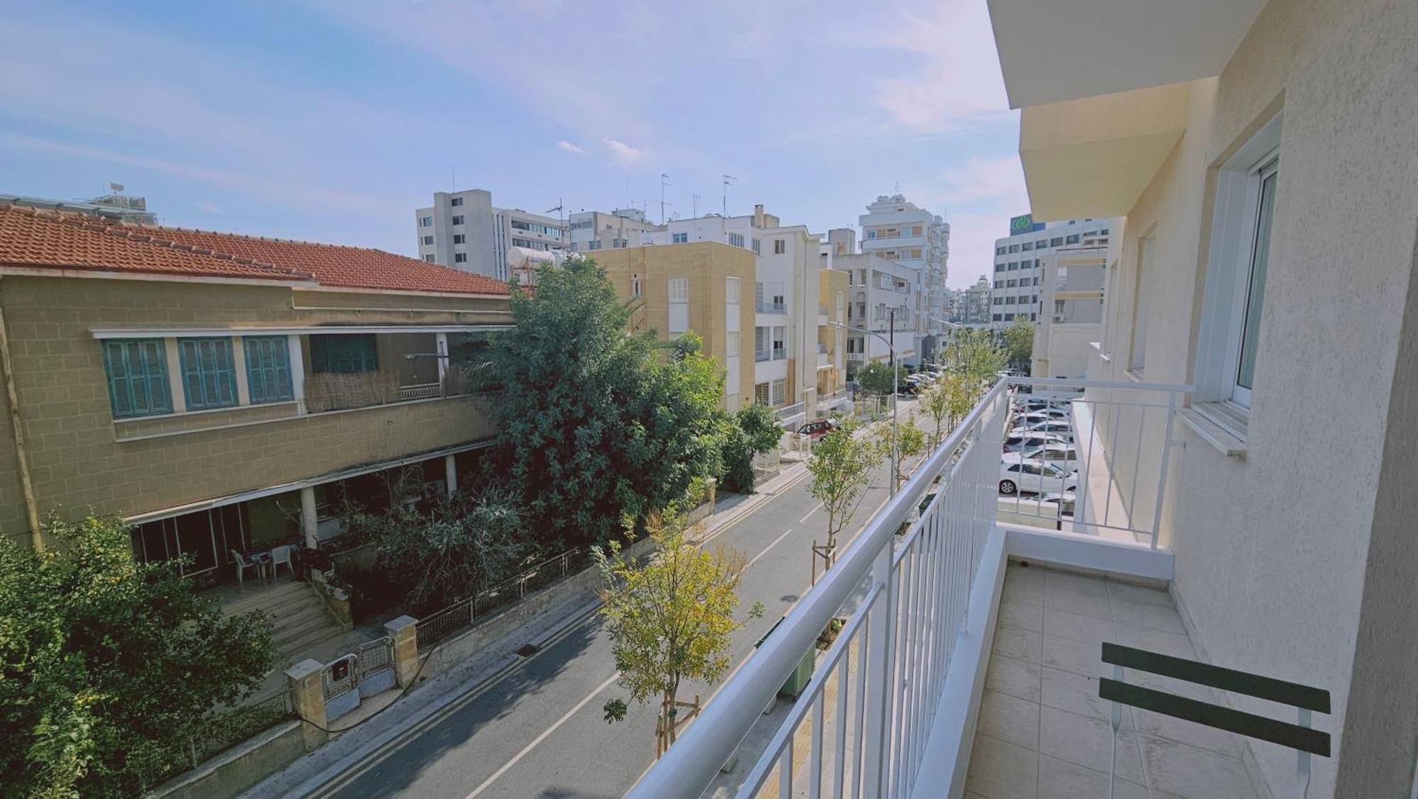 Stay Cosmo City Suites Nicosia Exteriör bild