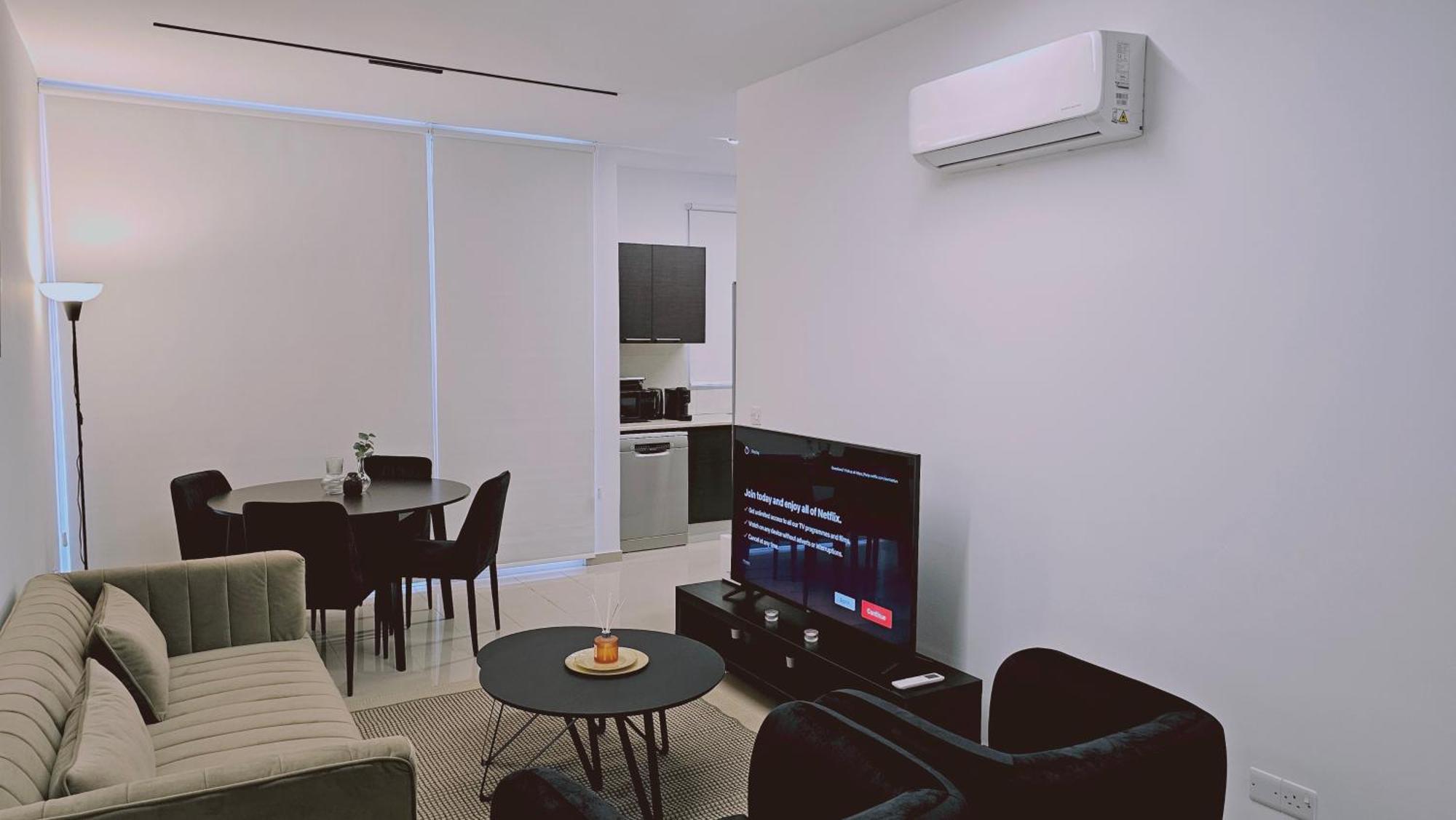 Stay Cosmo City Suites Nicosia Exteriör bild