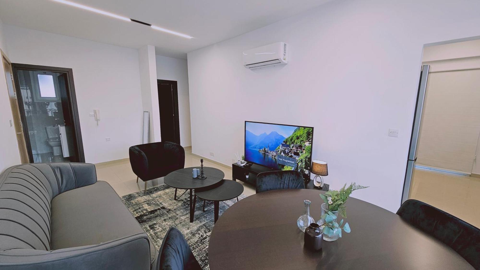 Stay Cosmo City Suites Nicosia Exteriör bild